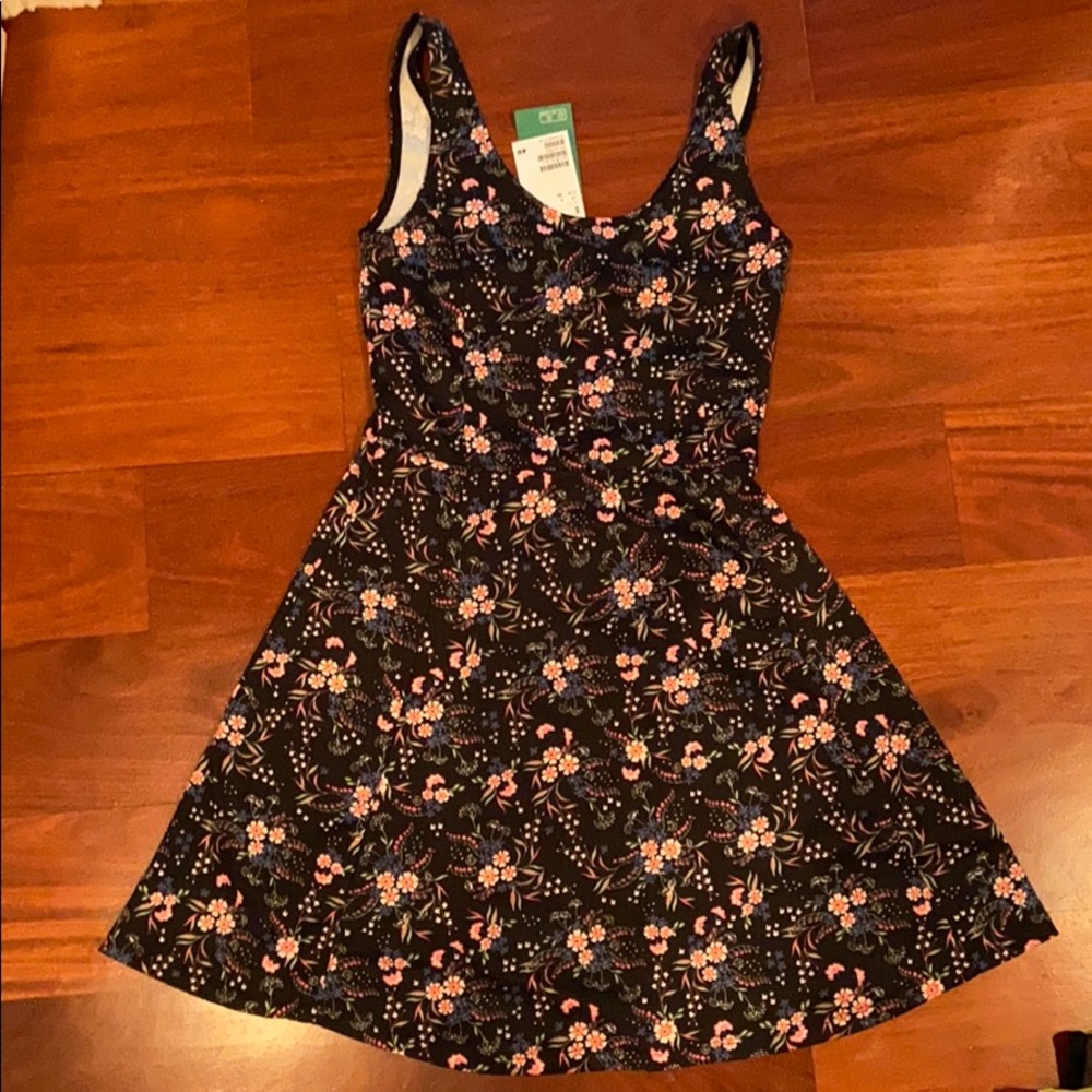 H&M dress